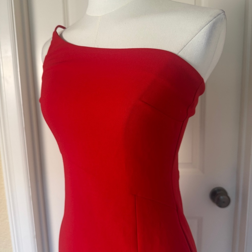 LIKELY Cassidy Red One Shoulder Bodycon Dress Size 2 NWT $198 Cocktail - Picture 3 of 12